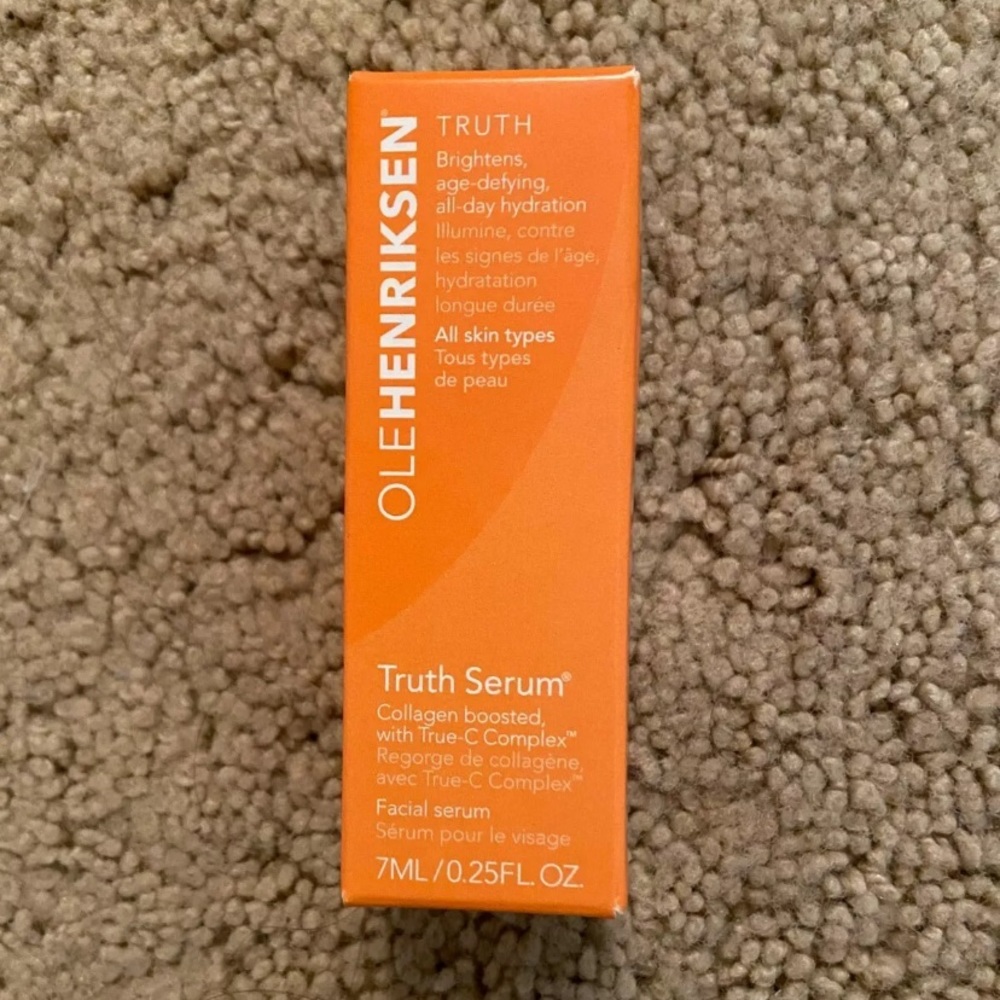 ✨SOLD✨Ole Henriksen Truth Serum